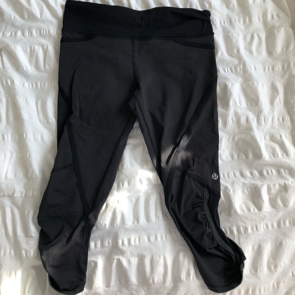 🍋 Lululemon Running Crops
